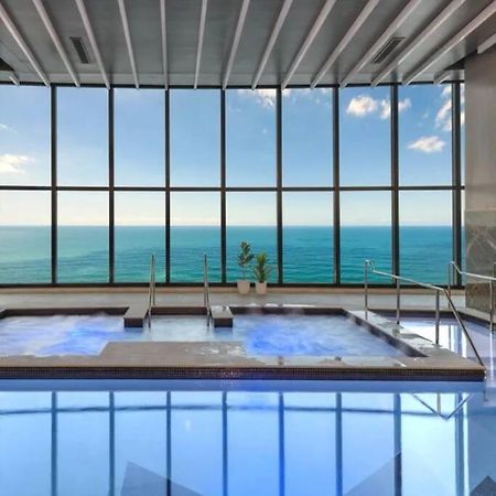 Surfers Paradise New Beachfront Apartments Gold Coast Zewnętrze zdjęcie