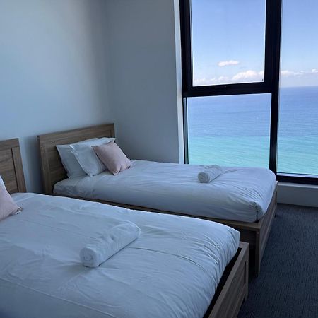 Surfers Paradise New Beachfront Apartments Gold Coast Zewnętrze zdjęcie