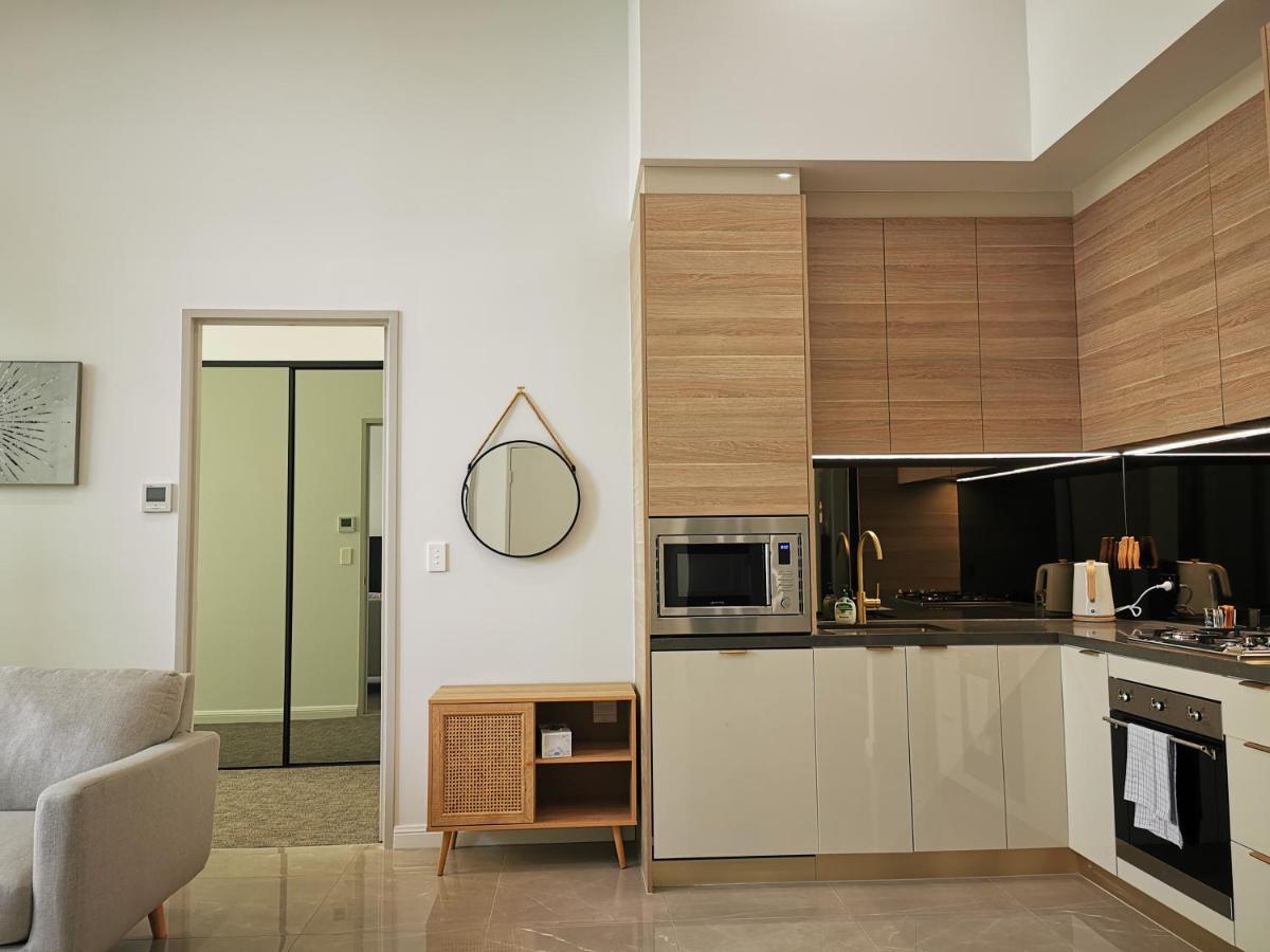 Surfers Paradise New Beachfront Apartments Gold Coast Zewnętrze zdjęcie