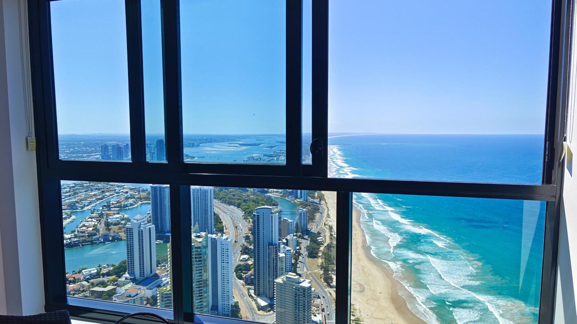 Surfers Paradise New Beachfront Apartments Gold Coast Zewnętrze zdjęcie