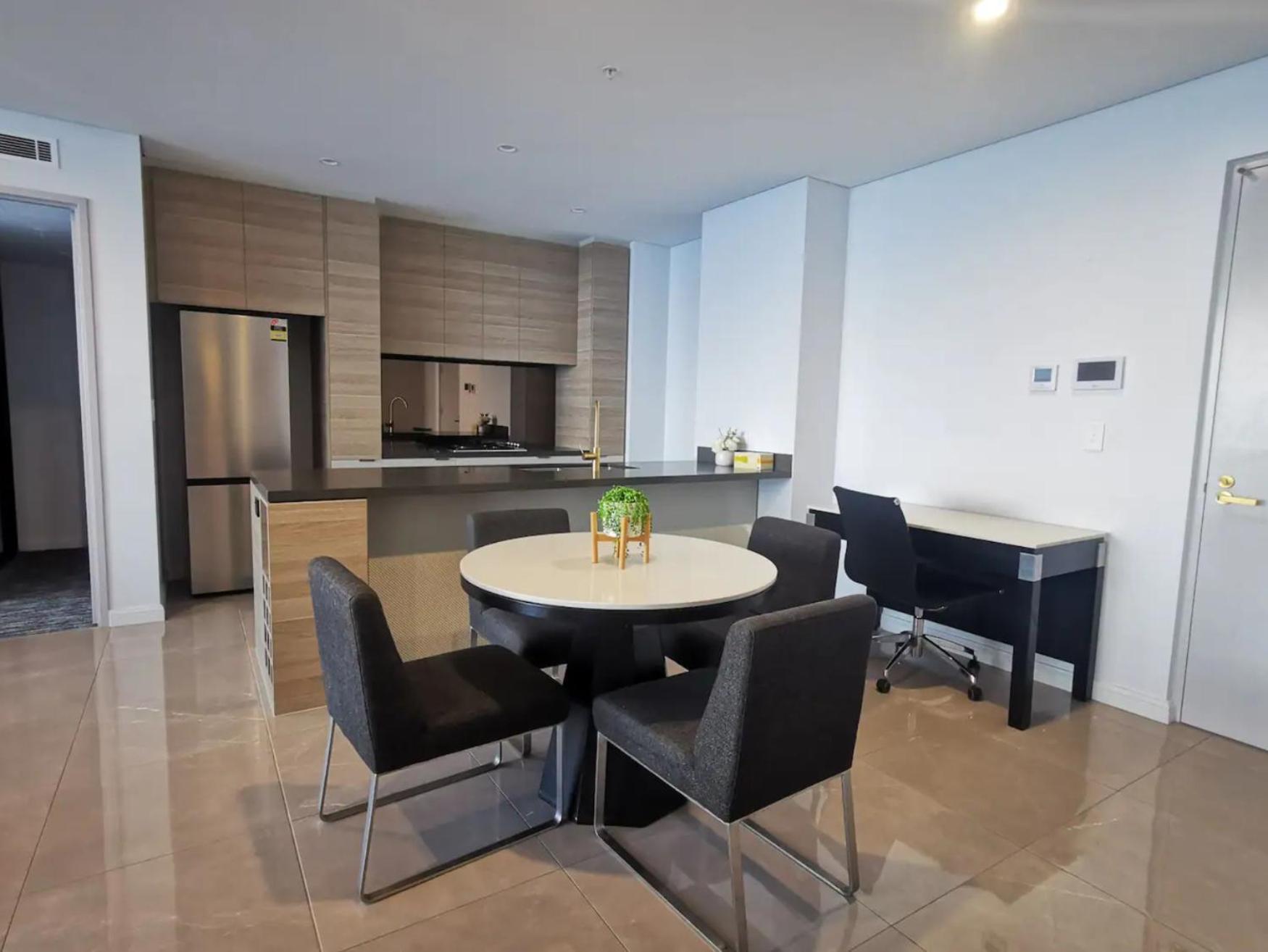 Surfers Paradise New Beachfront Apartments Gold Coast Zewnętrze zdjęcie