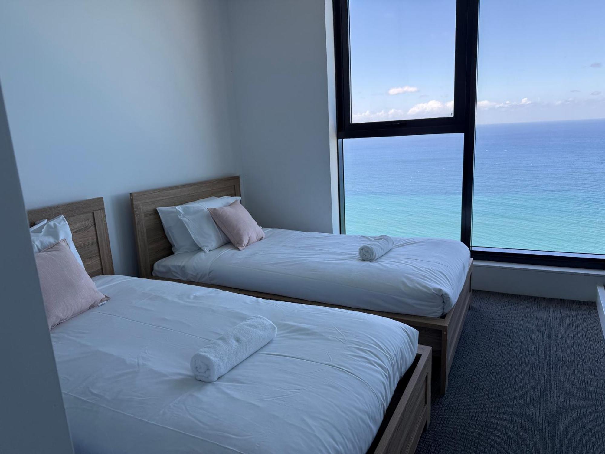 Surfers Paradise New Beachfront Apartments Gold Coast Zewnętrze zdjęcie